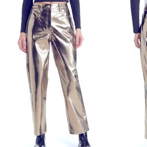 *Read* AmyLynn Metallic Silver Pants